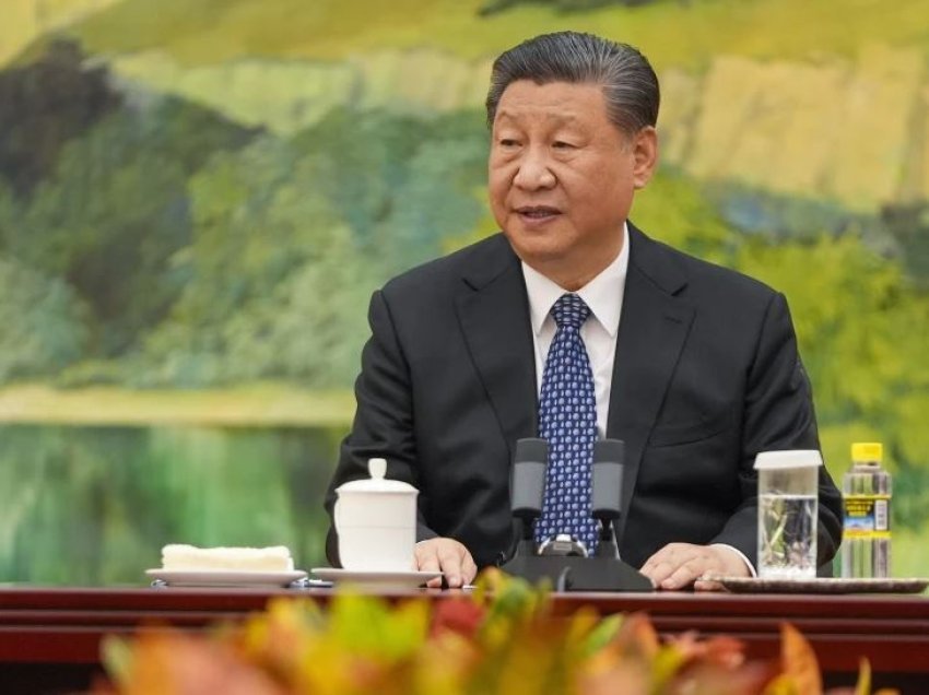 Xi Jinping: Kina ka punuar vrullshëm për të lehtësuar bisedimet për paqen në Ukrainë